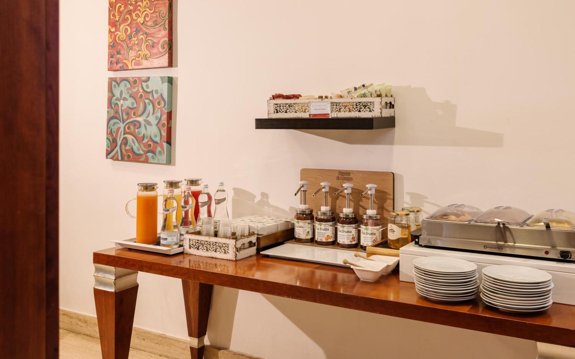 Le Fontane Del Re Bed & Breakfast Caserta Eksteriør bilde