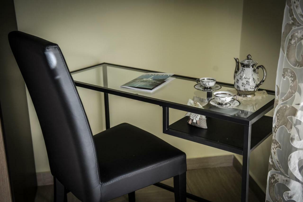 Le Fontane Del Re Bed & Breakfast Caserta Eksteriør bilde